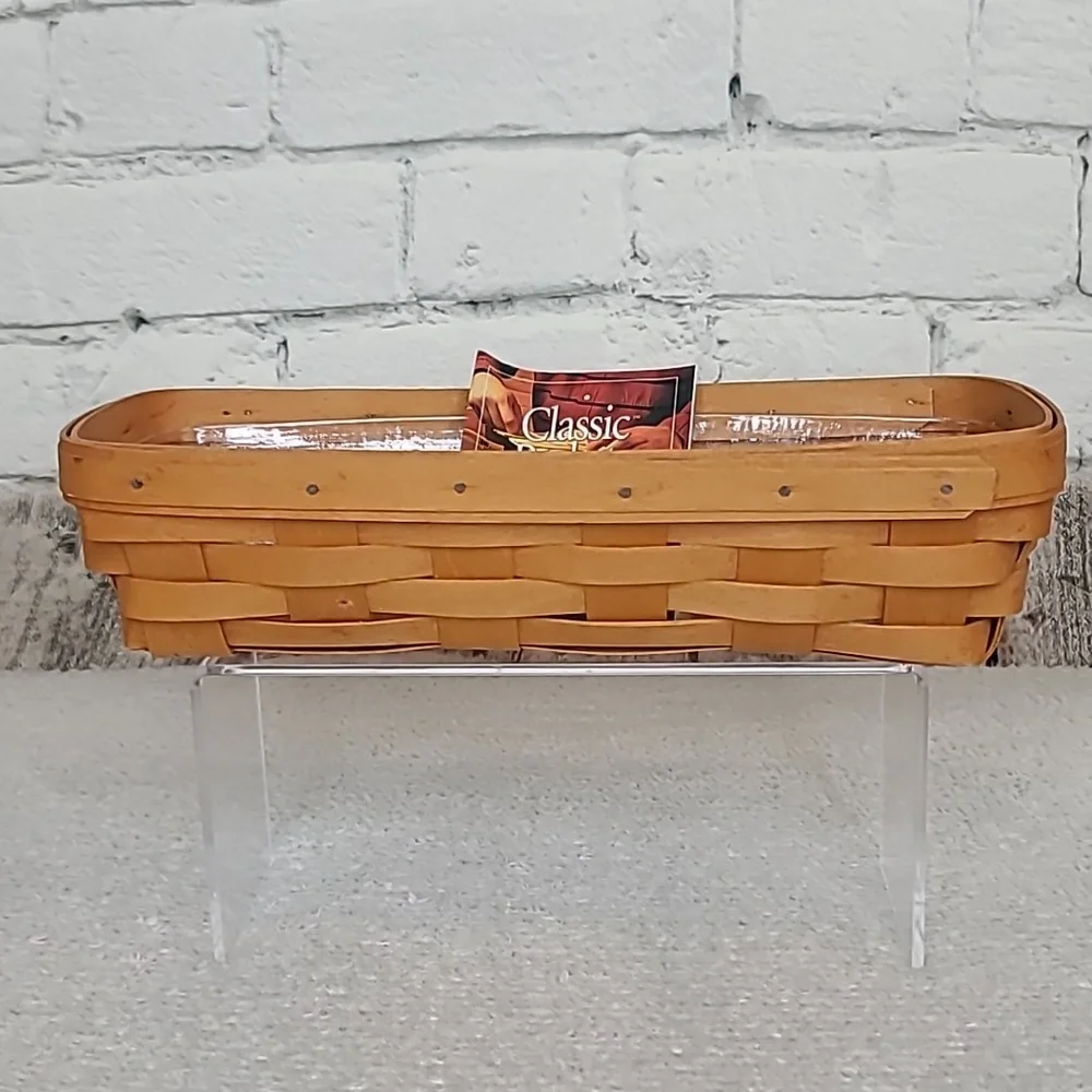 Longaberger Handmade Woven Vintage 1999 Classic Cracker Basket 14508 with Insert